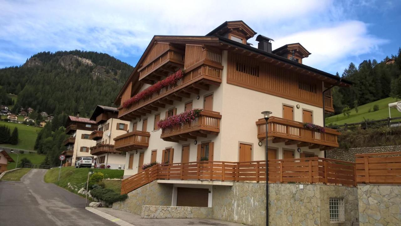 Apartamento Vista Pelmo Colle Santa Lucia Exterior foto